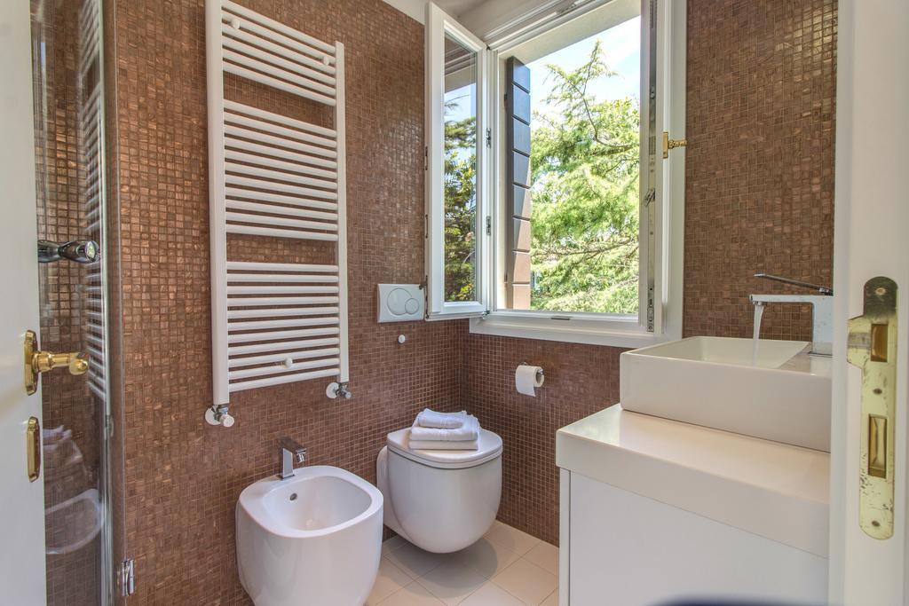 Apartament Ve N I Ce Cera C'a Belle Arti *